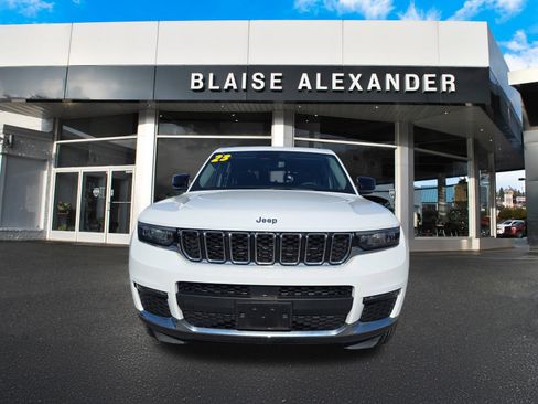 Used 2023 Jeep Grand Cherokee L Limited image 9