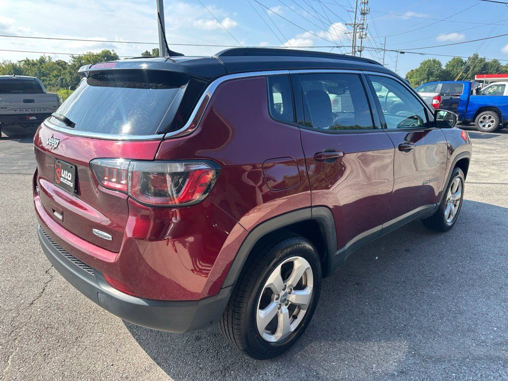 Used 2020 Jeep Compass Latitude w/ Cold Weather Group AWD/4WD image 9