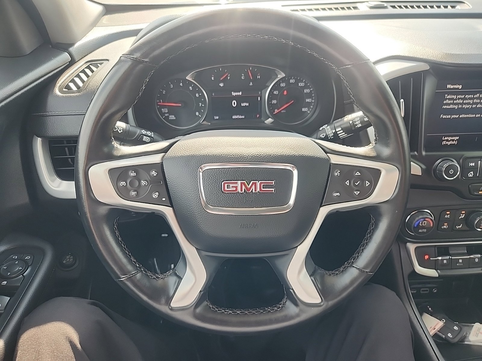 Used 2023 GMC Acadia SLT AWD/4WD image 16