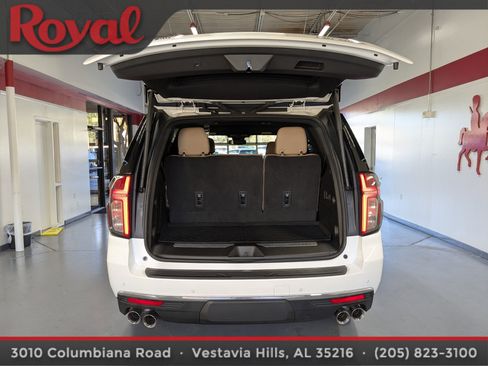 Used 2024 Chevrolet Tahoe Premier image 12