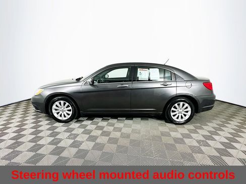 Used 2014 Chrysler 200 Limited FWD image 7