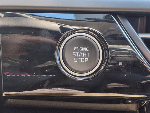 Used 2026 Kia Seltos S image 5