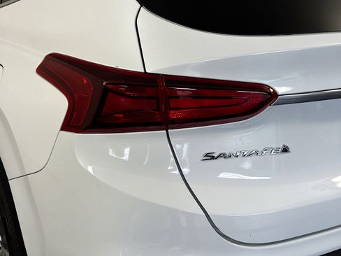 Used 2019 Hyundai Santa Fe SE image 35