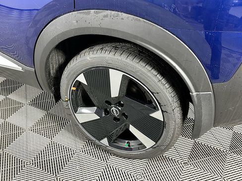 New 2026 Nissan Kicks SR w/ SR Premium Package image 38