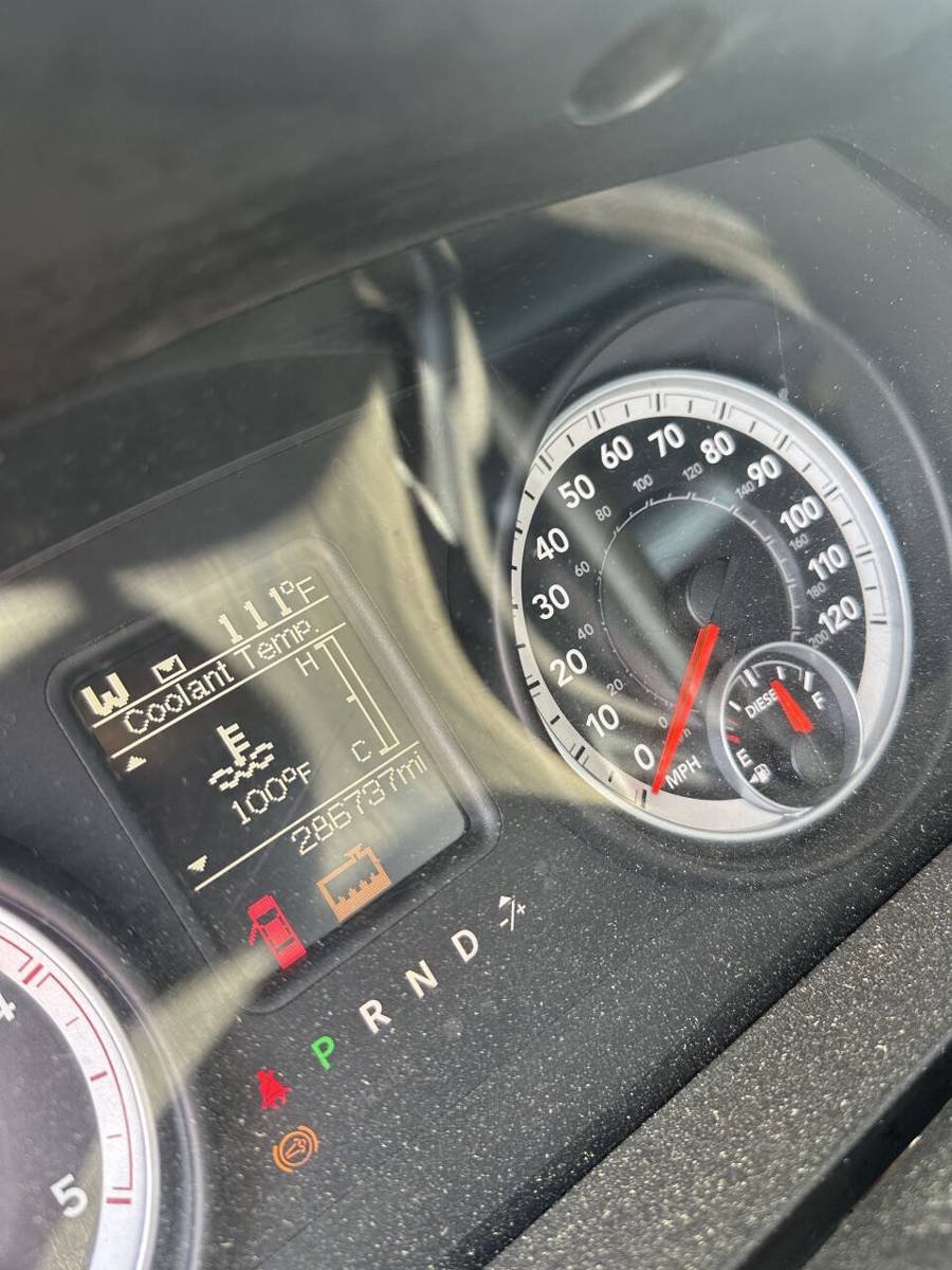 Used 2013 RAM 3500 SLT RWD image 6