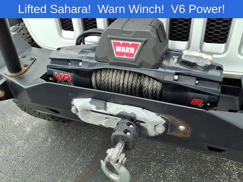 Used 2021 Jeep Wrangler Unlimited Sahara w/ LED Lighting Group AWD/4WD image 5