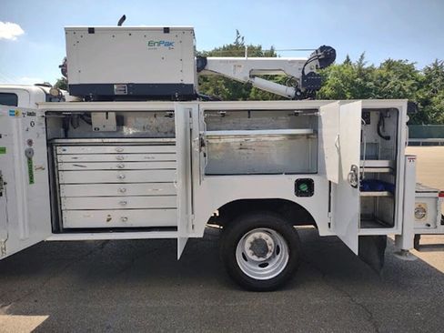 Used 2020 Ford F550 4x4 SuperCab Super Duty image 5