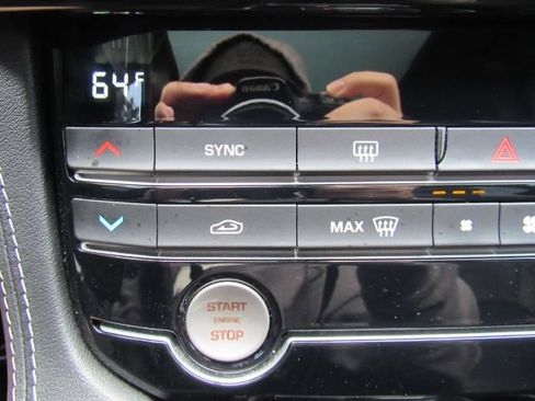 Used 2020 Jaguar F-PACE S image 47