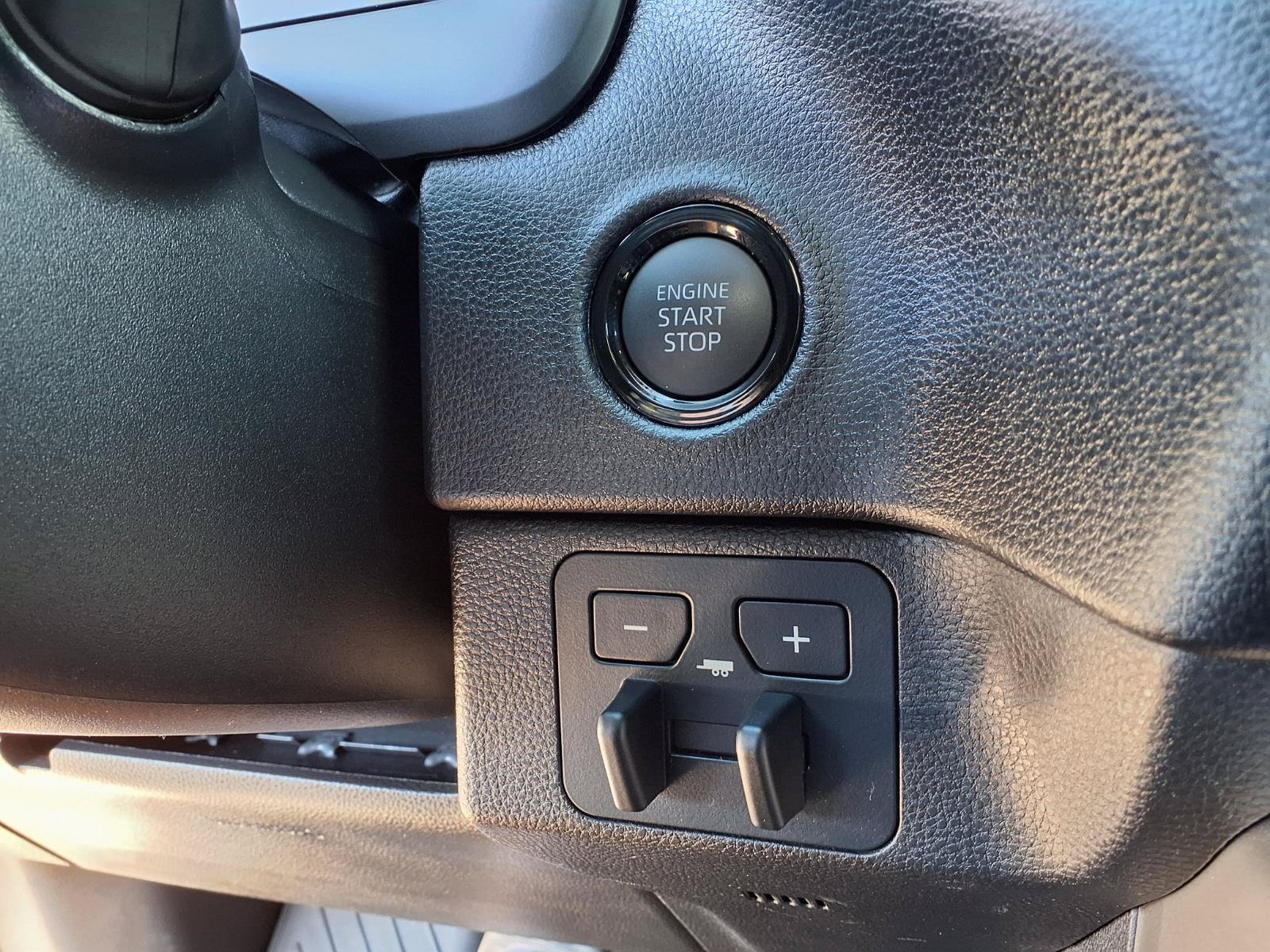 Used 2026 Toyota Tundra SR5 w/ SR5 Convenience Package RWD image 16