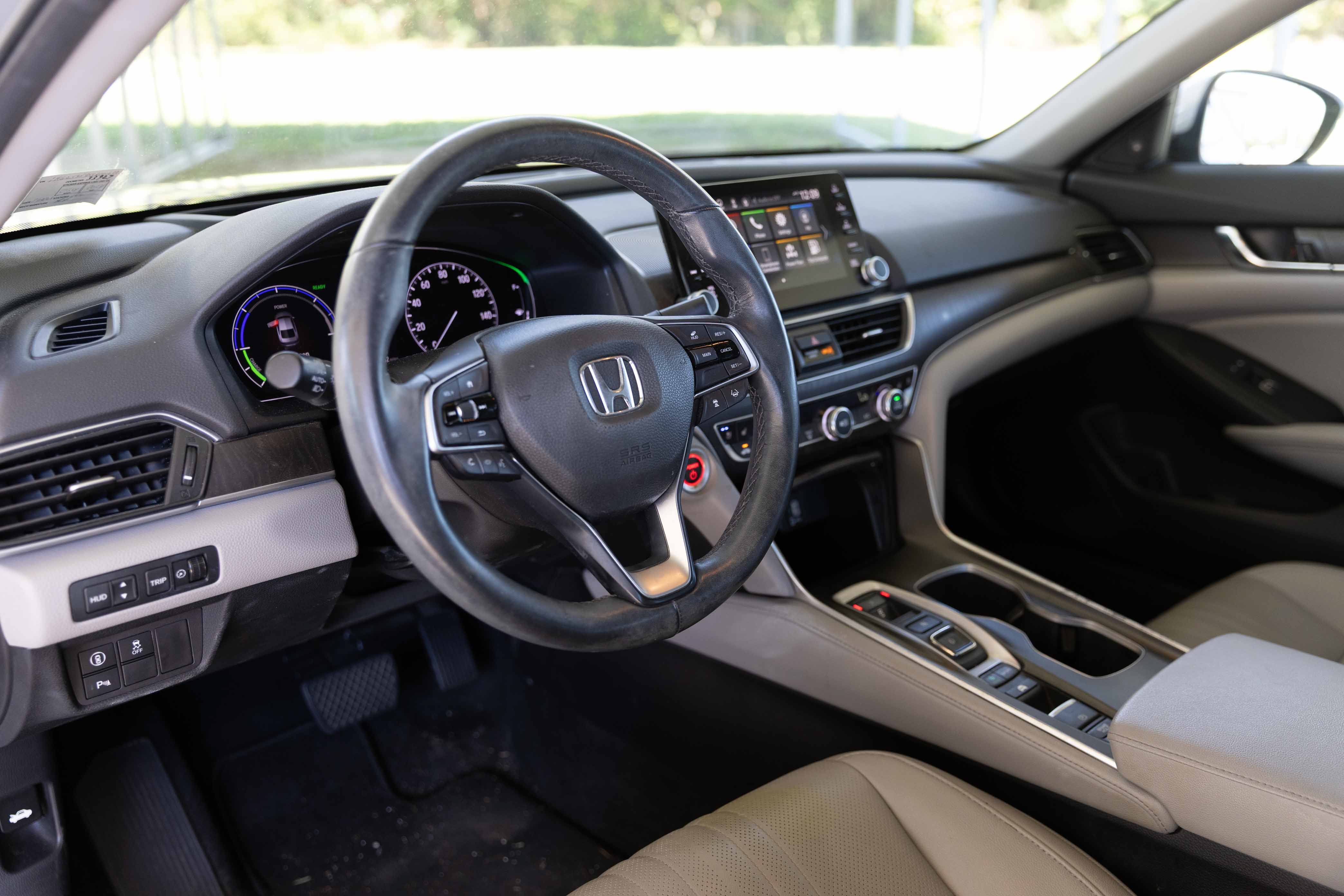 Used 2019 Honda Accord Touring image 8
