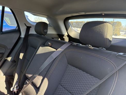 Used 2020 GMC Terrain SLE image 21