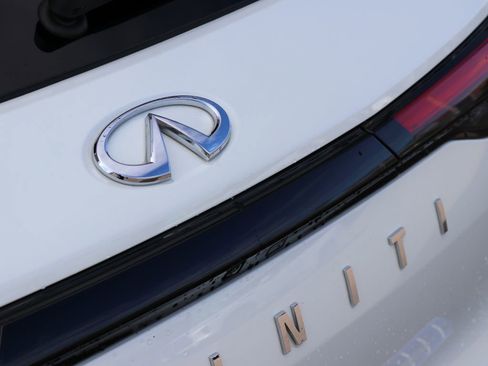 Certified 2023 INFINITI QX60 Sensory w/ Cargo Package AWD/4WD image 40