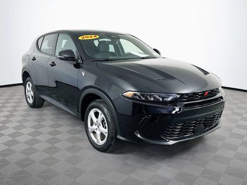 Used 2024 Dodge Hornet GT w/ Cold Weather Group AWD/4WD image 2