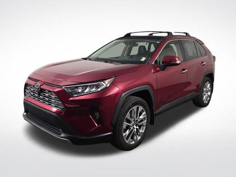 Used 2021 Toyota RAV4 Limited AWD/4WD image 2