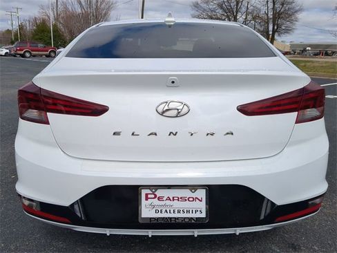 Used 2020 Hyundai Elantra Value Edition image 5