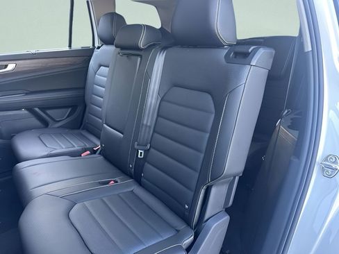 New 2026 Volkswagen Atlas SEL image 23