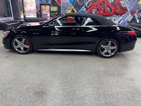 Used 2017 Mercedes-Benz S 63 AMG 4MATIC Cabriolet image 10