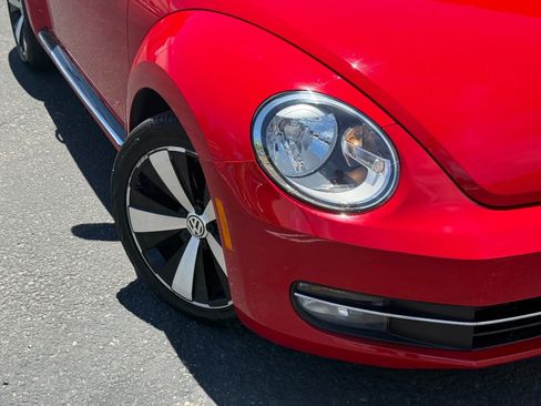Used 2013 Volkswagen Beetle 2.0T FWD image 3