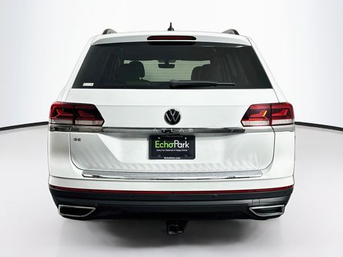 Used 2023 Volkswagen Atlas SE w/ Panoramic Sunroof Package FWD image 7