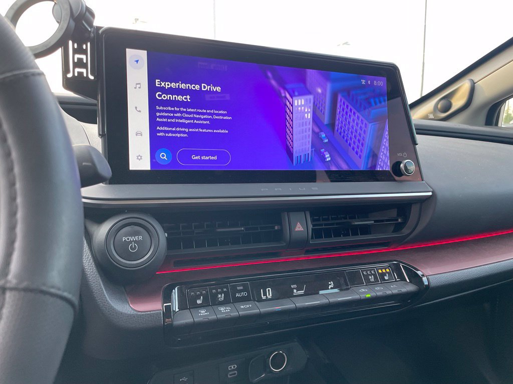 Used 2024 Toyota Prius Prime Premium w/ Advanced Technology Package FWD image 6