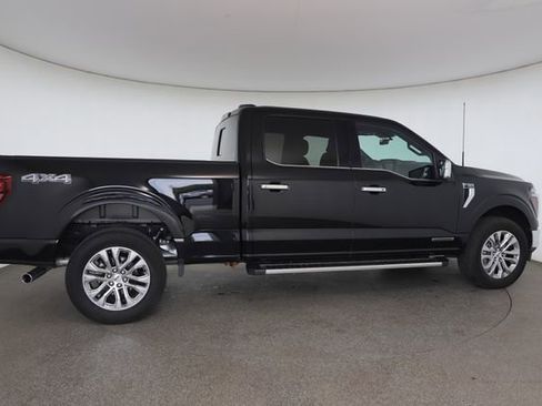 Used 2025 Ford F150 Lariat w/ Equipment Group 501A Mid AWD/4WD image 21