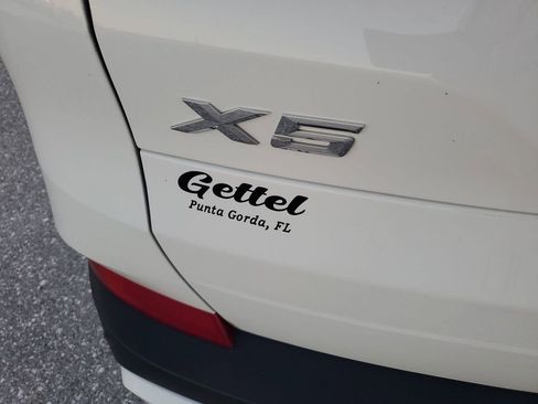 Used 2025 BMW X5 xDrive50e image 42