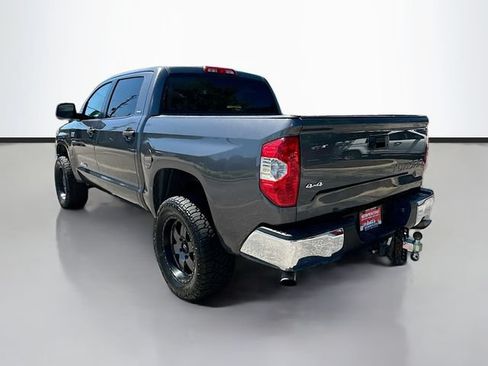 Used 2018 Toyota Tundra SR5 w/ SR5 Upgrade Package AWD/4WD image 7