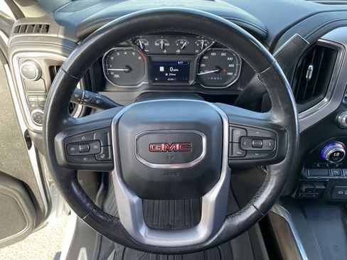 Used 2021 GMC Sierra 2500 SLT w/ SLT Preferred Package RWD image 25