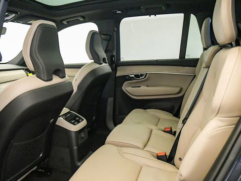 New 2026 Volvo XC90 T8 Ultra w/ Protection Package Premier AWD/4WD image 20