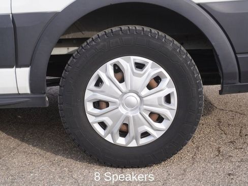 Used 2019 Ford Transit 150 XLT image 5