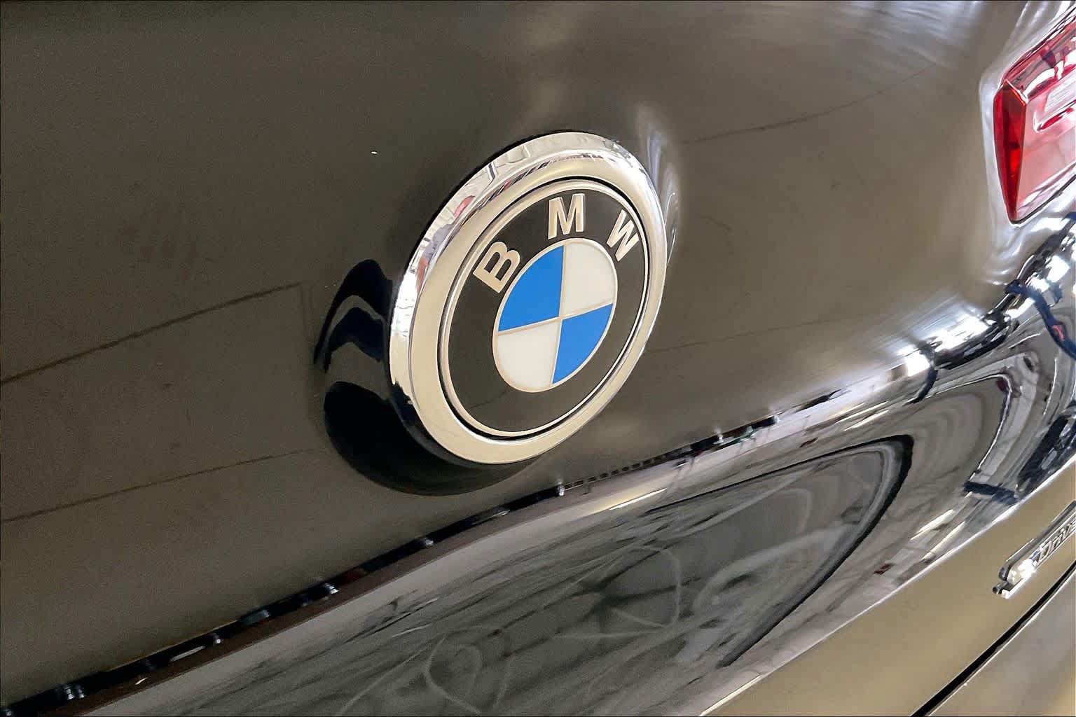 Used 2022 BMW X2 sDrive28i w/ Premium Package FWD image 31