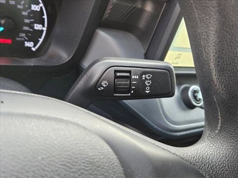 Used 2022 Ford Maverick XL image 17