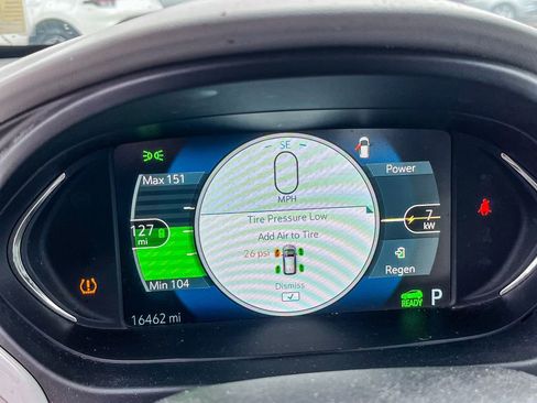 Used 2019 Chevrolet Bolt Premier w/ Infotainment Package image 10