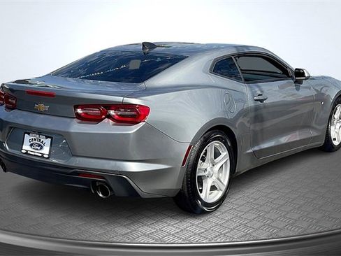 Used 2023 Chevrolet Camaro LT image 13