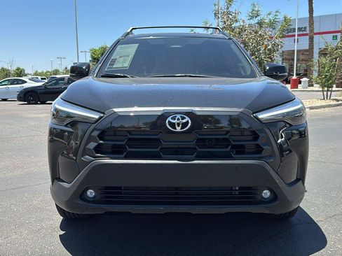 Used 2026 Toyota Corolla Cross XLE w/ Convenience Package FWD image 2