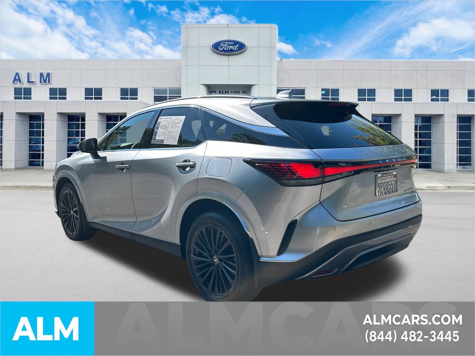 Used 2024 Lexus RX 350h w/ Convenience Package AWD/4WD image 6