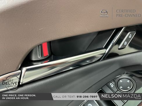 Certified 2025 MAZDA CX-30 AWD 2.5 S w/ Premium Package image 18