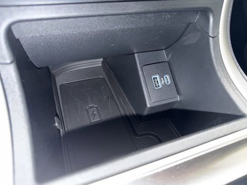 Used 2024 Ford Edge SEL w/ Convenience Package image 22