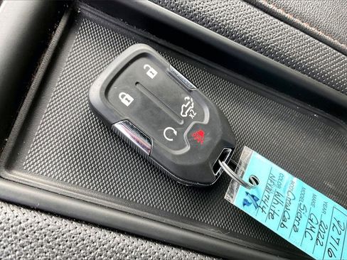 Used 2022 GMC Sierra 2500 AT4 w/ Gooseneck/5TH Wheel Package image 11