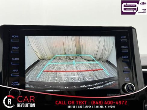 Used 2022 Toyota Corolla LE image 28