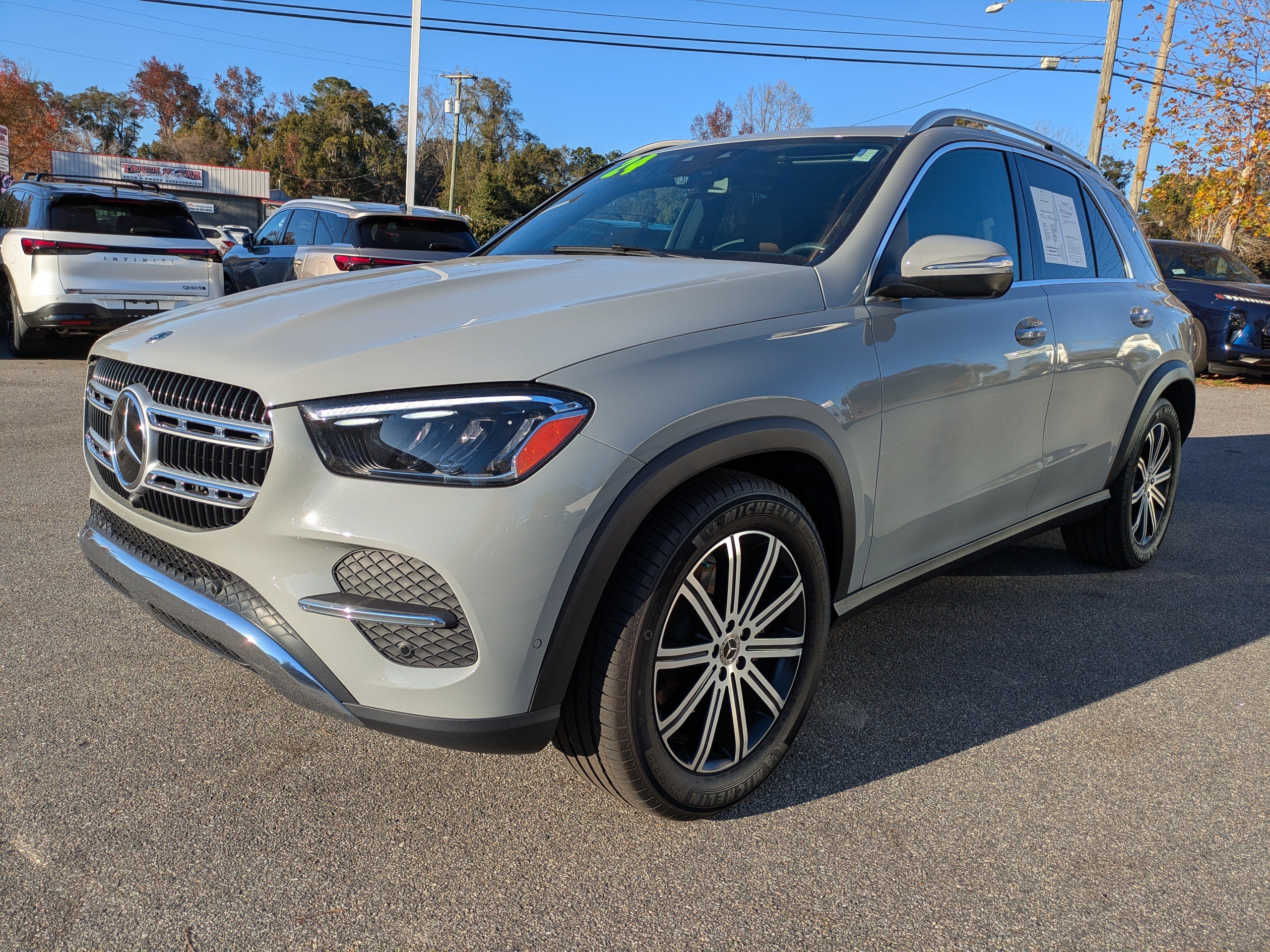 Used 2024 Mercedes-Benz GLE 350 4MATIC image 7