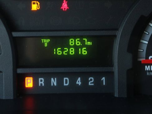 Used 2018 Ford E-350 and Econoline 350 Super Duty w/ Power Windows & Locks Group image 23