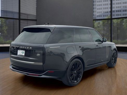 Used 2023 Land Rover Range Rover SE AWD/4WD image 5