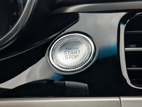 Certified 2025 Genesis G70 2.5T w/ Sport Prestige Package image 26