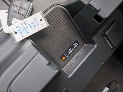 Certified 2022 GMC Sierra 1500 Denali w/ Technology Package image 24