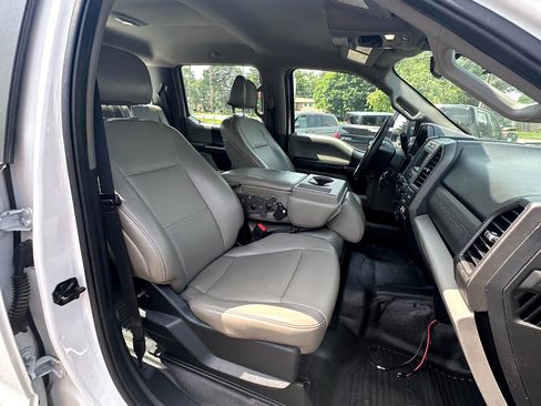 Used 2021 Ford F250 XL w/ Power Equipment Group image 21