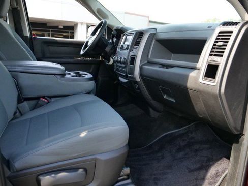 Used 2017 RAM 2500 Tradesman w/ Chrome Appearance Group AWD/4WD image 27