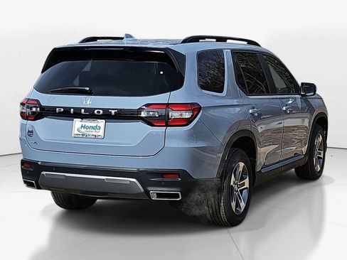 New 2026 Honda Pilot EX-L image 7