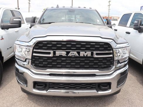 New 2024 RAM 2500 Tradesman w/ Towing Technology Group image 2