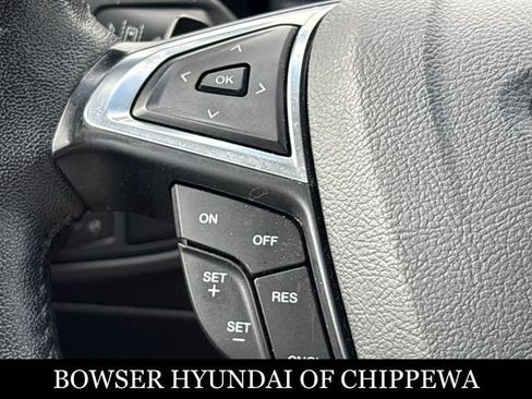 Used 2019 Ford Edge SEL w/ Equipment Group 201A AWD/4WD image 17